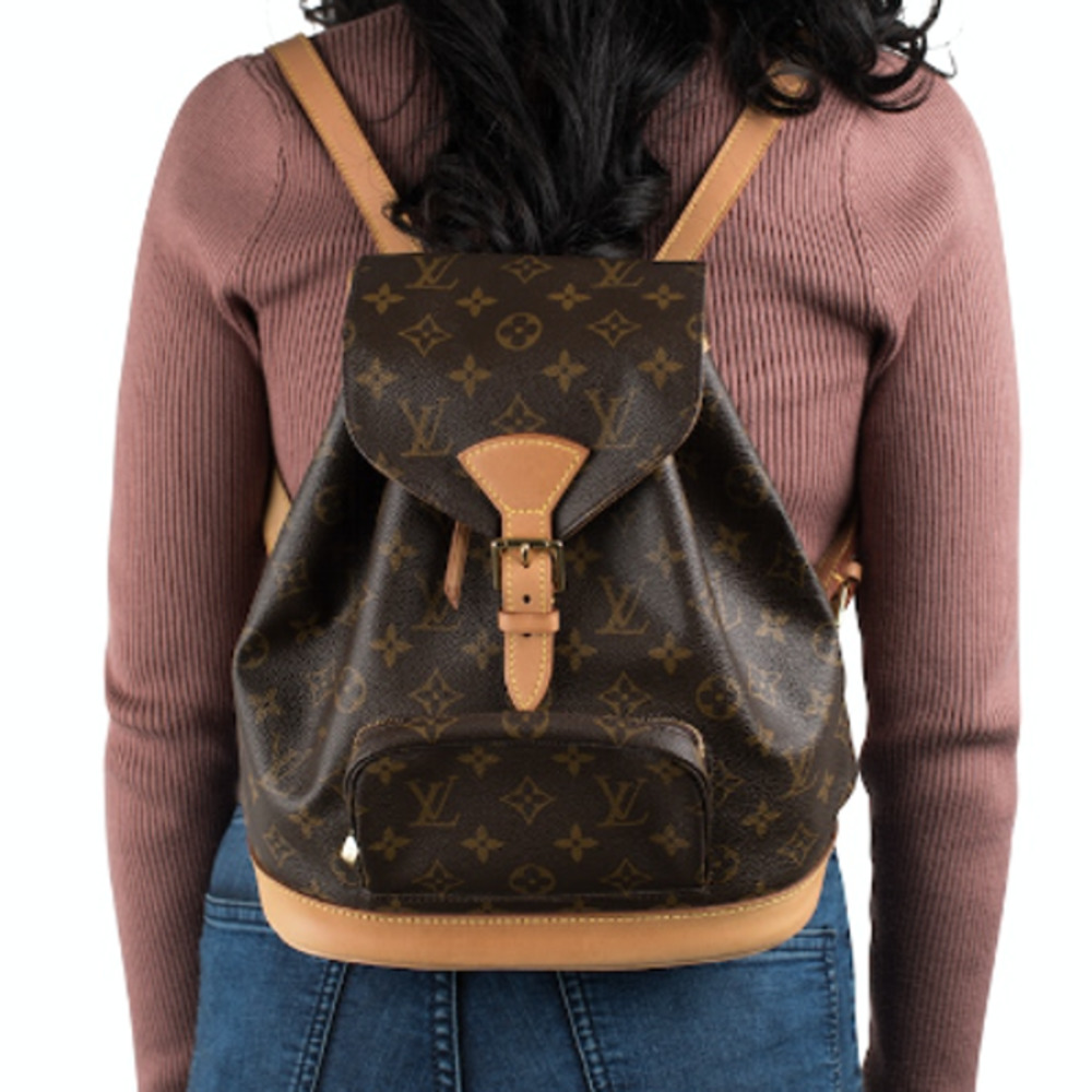 💎✨STUNNING✨💎Authentic Louis Vuitton Back Pack